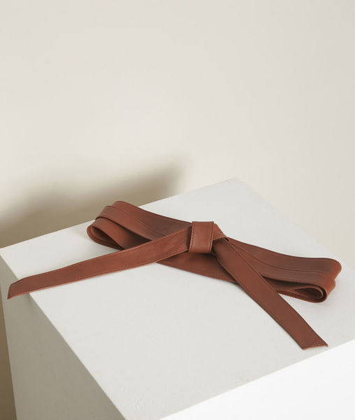 Picture of RAUL CAMEL-COLOURED LEATHER TIE BELT